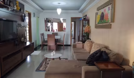 Casa com 3 quartos à venda na Rua Ari Veiga Pinto, 334, São João Batista, Belo Horizonte por R$ 750.000