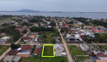 Terreno Limpo para Venda no bairro FAROL DO ITAPOÁ II, localizado na cidade de Itapoá / SC.