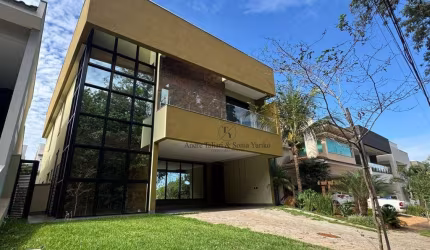 Casa com 4 dormitórios à venda, 317 m² por R$ 3.600.000,00 - Royal Forest - Londrina/PR