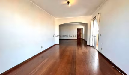 Apartamento à venda, 3 dormitórios, 160 m² por R$ 600.000,00 - Centro - Jaú/SP