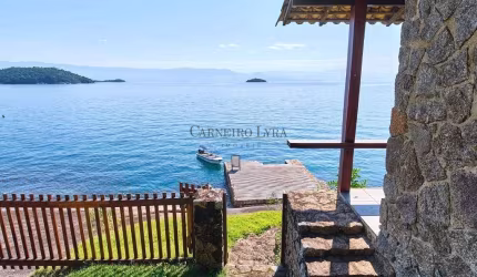 Maravilhosa casa em ilha com 2 suítes à venda, 213 m²  - Paraty Mirim - Paraty/RJ