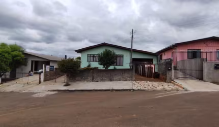 Casa com 3 dormitórios à venda, 140 m² por R$ 270.000 - Conradinho - Guarapuava/PR