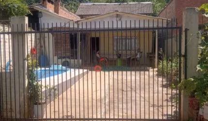 Casa com 5 dormitórios à venda, 200 m² por R$ 150.000 - Alagado Foz do Iguaçu - Candói/PR