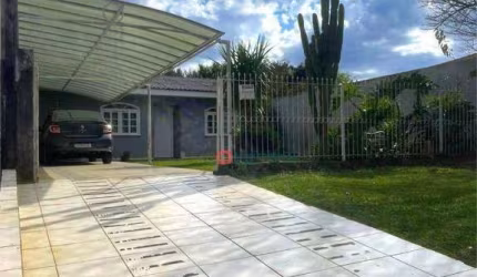 Casa com 2 dormitórios à venda, 100 m² por R$ 650.000 - Dos Estados - Guarapuava/PR