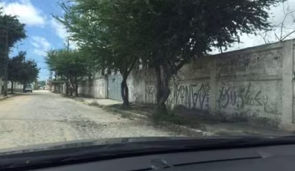 Imóvel para aluguel tem 12500 metros quadrados em Imbiribeira - Recife - PE