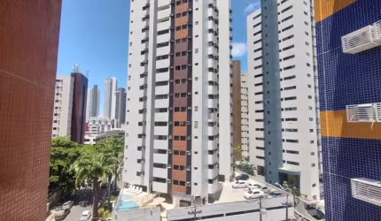 MORE PRÓXIMO AOS COLÉGIOS Stª MARIA E CBV