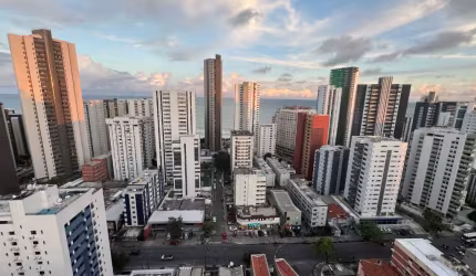 4 SUÍTES COM 3 VAGAS PADRÃO MD DE CONSTRUÇÃO