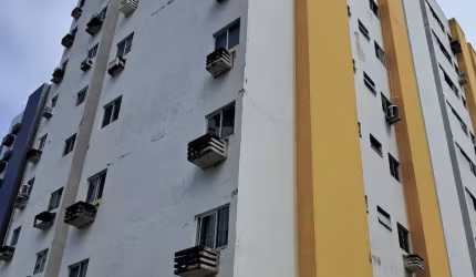 APARTAMENTO EM BOA VIAGEM COM EXCELENTE LOCALIZAÇÃO