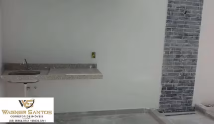 apartamento primeiro andar com varanda