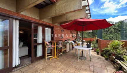 Cobertura à venda, 4 quartos, 1 suíte, 7 vagas, Agriões - Teresópolis/RJ