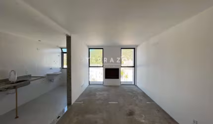 Apartamento à venda, 3 quartos, 1 suíte, 2 vagas, Bom Retiro - Teresópolis/RJ