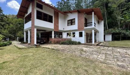 Sítio à venda, 6 quartos, 3 suítes, 6 vagas, Holiday - Teresópolis/RJ