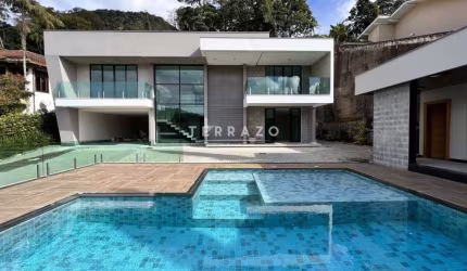Casa Duplex em Condomínio com 5 quartos a venda, 415m² por R$6.000.000 - Comary - Teresópolis /RJ - COD - 3500