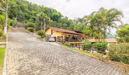 Casa em Condomínio à venda, 4 quartos, 2 suítes, 3 vagas, Cantagalo - Guapimirim/RJ