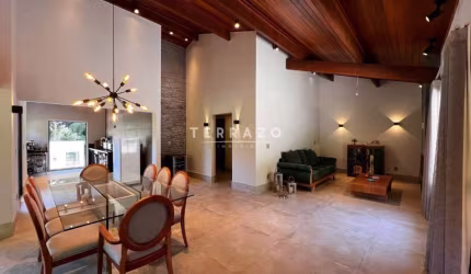 Casa em Condomínio à venda, 4 quartos, 2 suítes, 8 vagas, Comary - Teresópolis/RJ