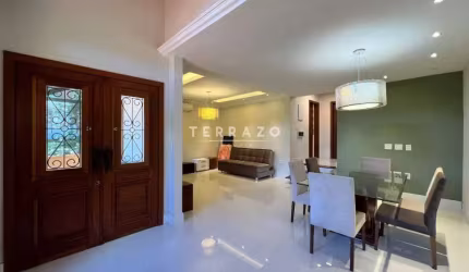Casa em Condomínio à venda, 6 quartos, 3 suítes, 4 vagas, Granja Guarani - Teresópolis/RJ