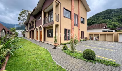 Casa em Condomínio à venda, 3 quartos, 1 suíte, 1 vaga, Araras - Teresópolis/RJ