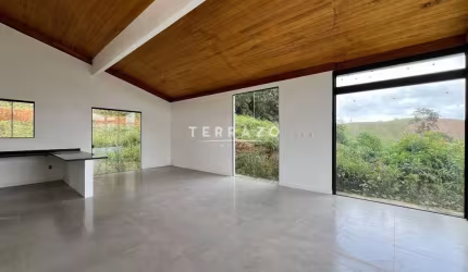 Casa em Condomínio à venda, 3 quartos, 1 suíte, 4 vagas, Prata - Teresópolis/RJ