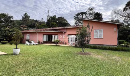 Casa à venda, 5 quartos, 2 suítes, 3 vagas, Posse - Teresópolis/RJ