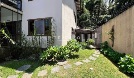 Casa em Condomínio à venda, 2 quartos, 1 suíte, 2 vagas, Soberbo - Teresópolis/RJ