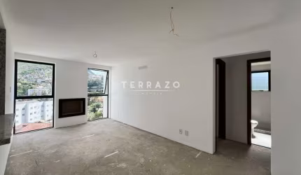 Apartamento à venda, 3 quartos, 1 suíte, 2 vagas, Bom Retiro - Teresópolis/RJ