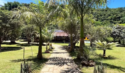 Sítio à venda, 8 quartos, 2 suítes, 9 vagas, Colônia Alpina - Teresópolis/RJ