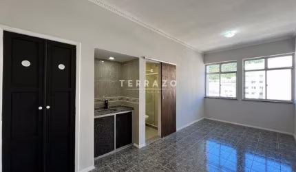 Apartamento à venda, 1 quarto, Alto - Teresópolis/RJ