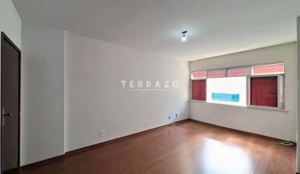 Apartamento à venda, 2 quartos, 1 suíte, 1 vaga, Várzea - Teresópolis/RJ
