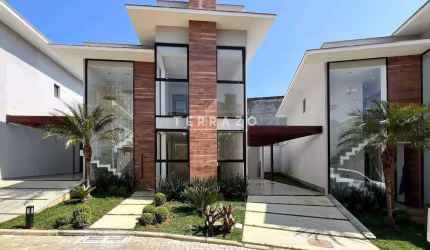 Casa em Condomínio à venda, 4 quartos, 2 suítes, 2 vagas, Tijuca - Teresópolis/RJ