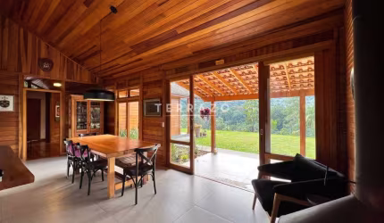 Casa em Condomínio à venda, Porteira Fechada, 5 quartos, 2 suítes, Fazenda Boa Fé - Teresópolis/RJ