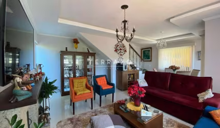 Casa em Condomínio para aluguel, 3 quartos, 1 suíte, 2 vagas, Vargem Grande - Teresópolis/RJ