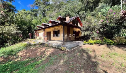 Sítio à venda, 3 quartos, 2 vagas, Jardim Salaco - Teresópolis/RJ
