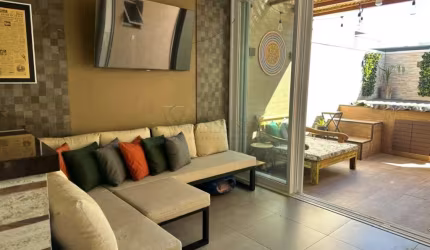 Linda Casa à Venda: Perfeita Para Você
