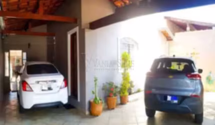 Venda de Casa - Sobrado no bairro Bosque dos Eucaliptos em São José dos Campos/SP