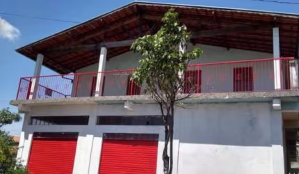 Residência e Comércio: Sobrado à Venda