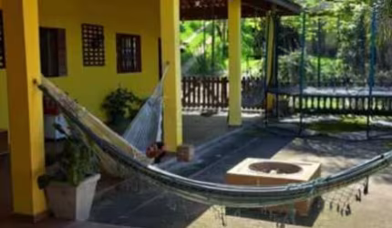 Seu Paraíso Particular no Villagio Fazendão: Chácara à Venda!