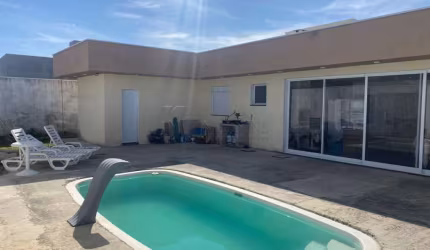 Seu Novo Lar no Ecopark Bourbon: Casa à Venda em Localização Privilegiada!
