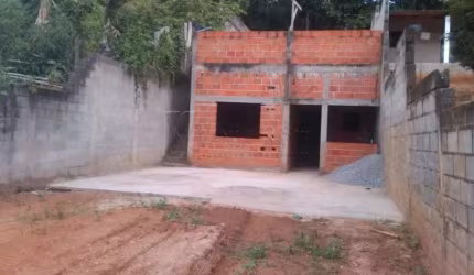 Casa à Venda