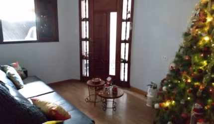 Sobrado à Venda e Locação em São José dos Campos