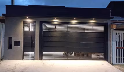 Casa à Venda no Santa Paula, Jacareí: 87m² Área Construída e 140m² Área Terreno