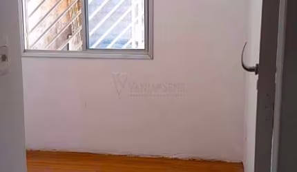 Casa à Venda no Jardim das Paineiras II: 55m² de Conforto e 143m² de Terreno!