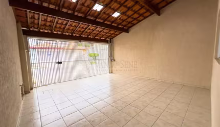 Venda de Casa - Sobrado no bairro Jardim Satélite em São José dos Campos/SP.
