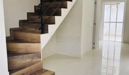 Sobrado em Condomínio Fechado à Venda - Jardim Santa Inês III - SJC
