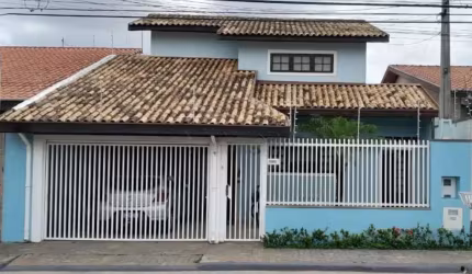 Sobrado à Venda na Cidade Jardim - Jacareí/SP