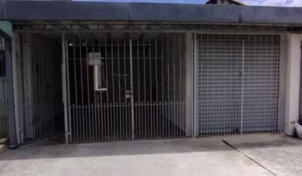 Venda de casa térrea no bairro Cidade Morumbi, em São José dos Campos/SP.