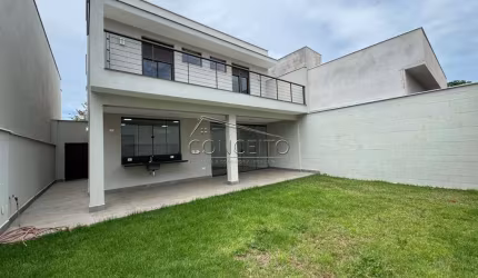 Sobrado à venda no Condomínio Residencial Park Unimep Taquaral com 186,75 m² | 3 suítes e 4 vagas de garagem, sendo 2 cobertas.