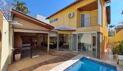 Sobrado à venda no Condomínio Village Des Lions com 280 m² | 4 dormitórios, sendo 2 suítes e 2 vagas de garagem
