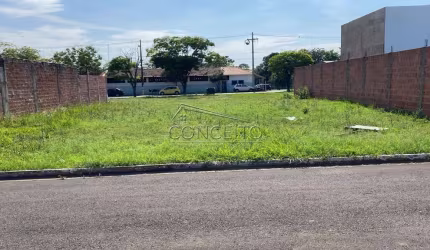 Terreno à venda no Loteamento São José em Rio Claro, com 169,38 m² de área total.