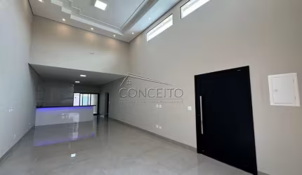 Casa térrea à venda no Residencial Park Unimep Taquaral com 160m² | 3 dormitórios sendo 1 suíte e 4 vagas de garagem.