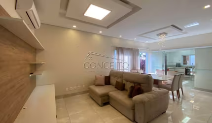 Casa térrea à venda no Condomínio Villa Bela Vista com 162m² | 2 dormitórios sendo 1 suíte e 4 vagas de garagem.